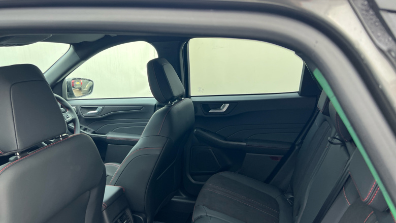 Ford Kuga 2.5 PHEV ST-Line X Black Package 5dr CVT Estate